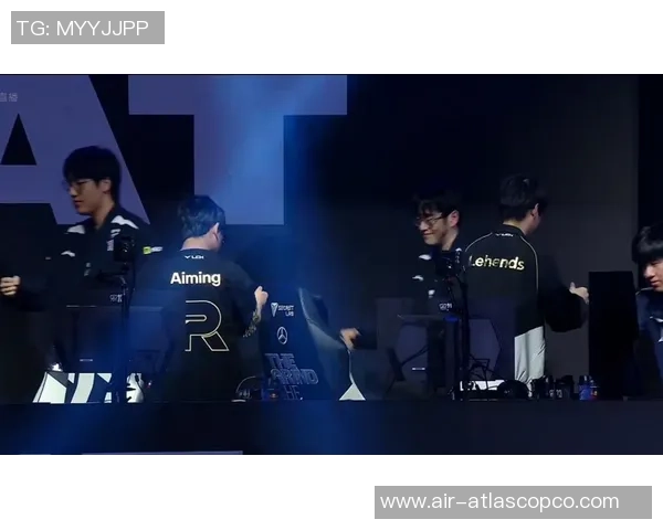 LNG战队的荣耀与挑战：英雄联盟职业赛场的奋斗历程纪实